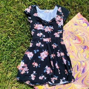 Hollister short navy floral dress